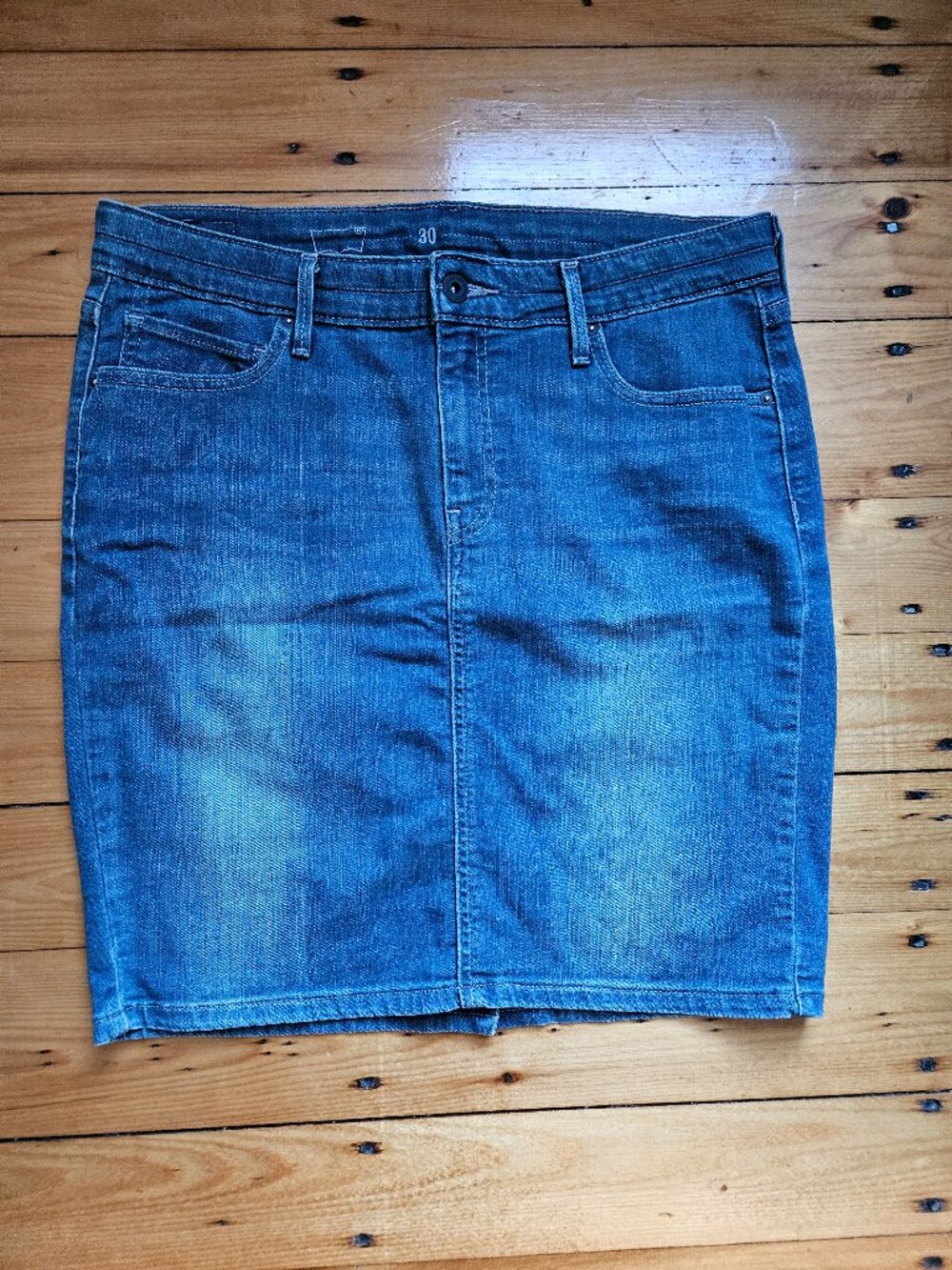 Levi's Denim Mini Skirt Size 30